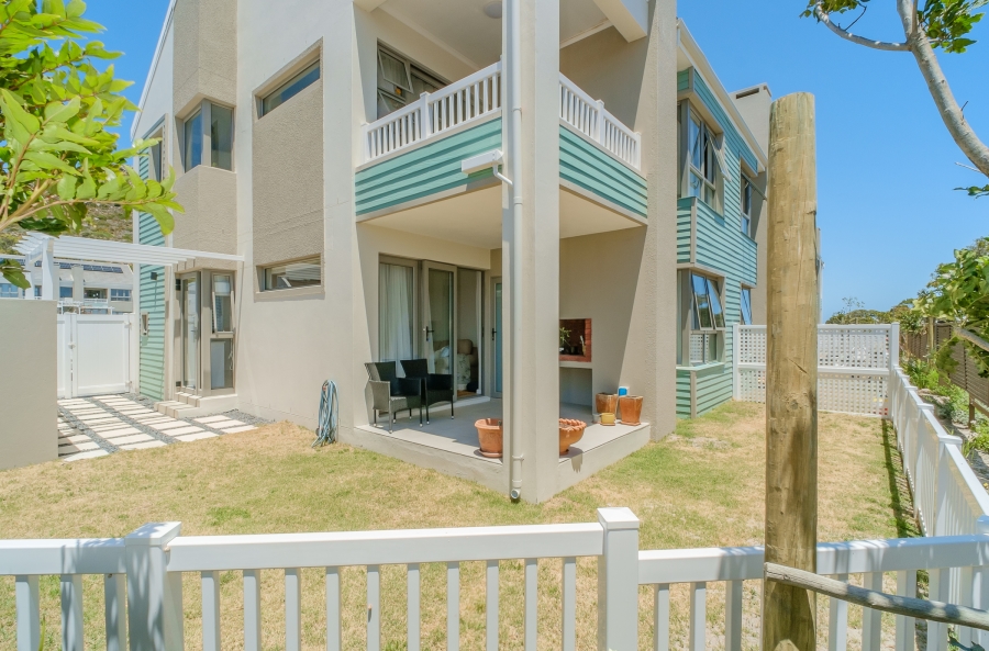 2 Bedroom Property for Sale in Kommetjie Western Cape